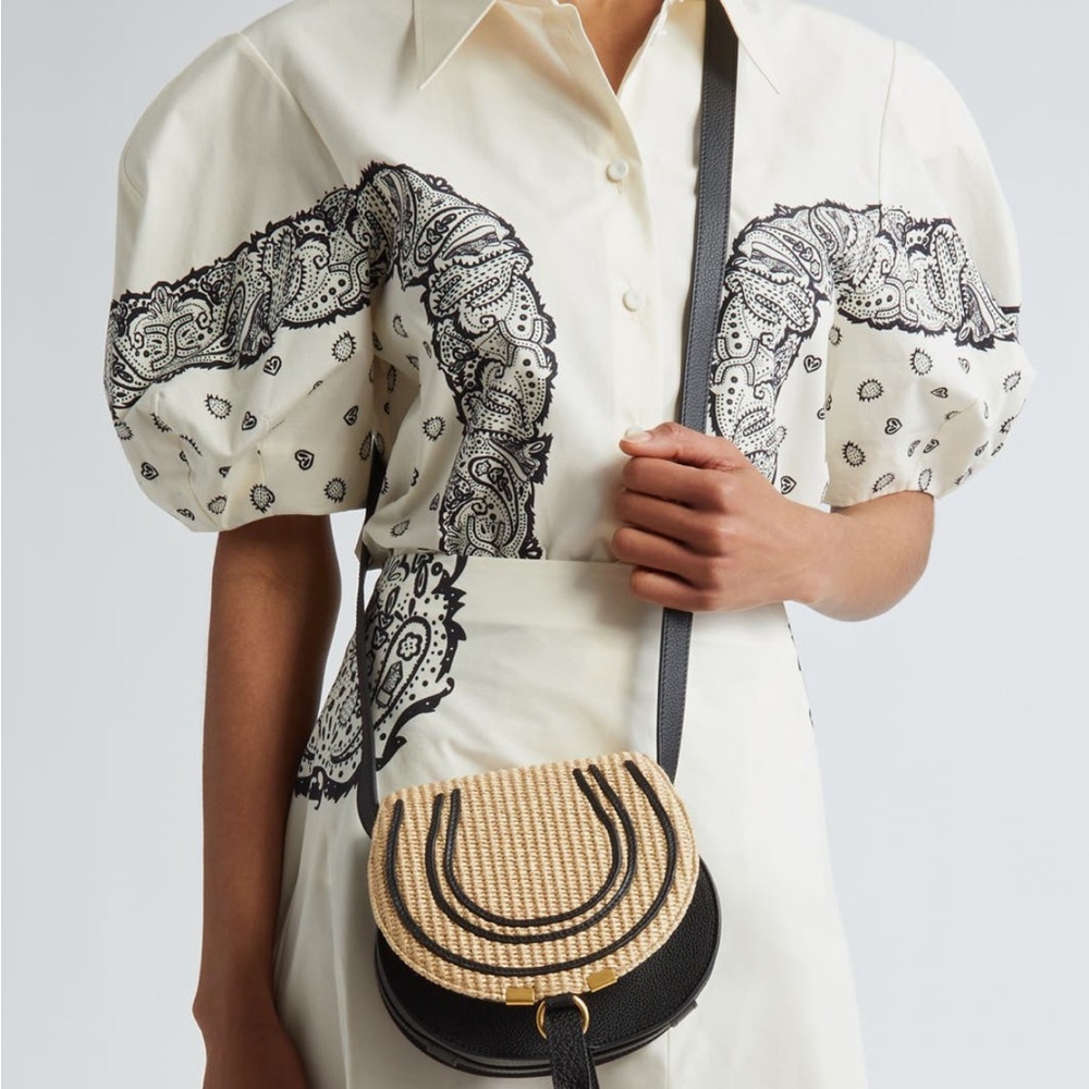Chloé Marcie small flap crossbody bag in leather - Picture 2 of 9